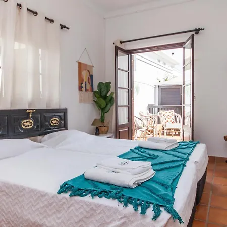 J - Casa Do Farol Gasthof *