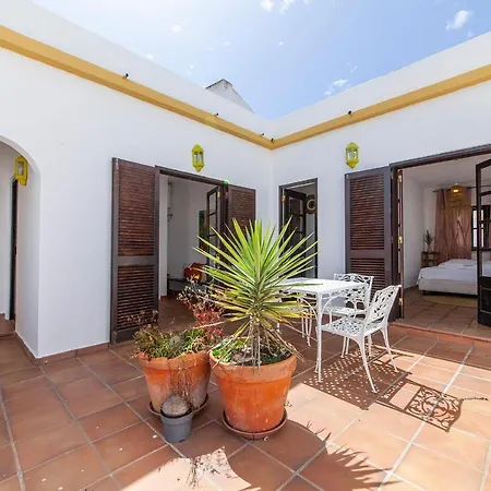 J - Casa Do Farol * 라고스