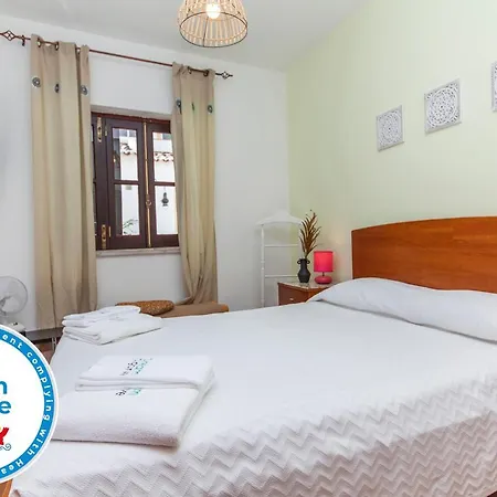 J - Casa Do Farol Guest house *