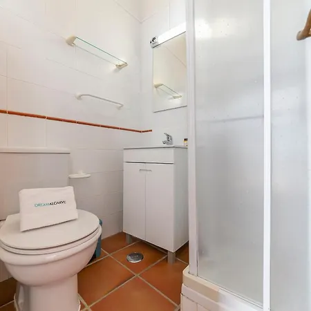 ゲストハウス J - Casa Do Farol ラゴス