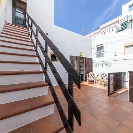 J - Casa Do Farol בית הארחה