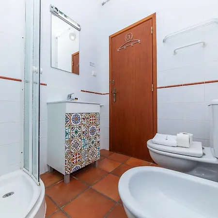 J - Casa Do Farol בית הארחה *