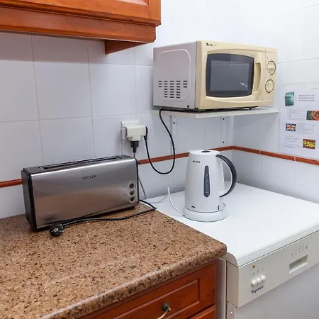 בית הארחה J - Casa Do Farol לאגוּ‏ש